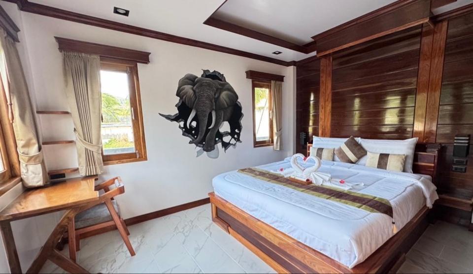 Phangan Beachside Baan Tai