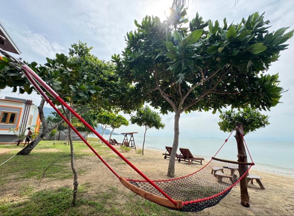 Phangan Beachside * Baan Tai